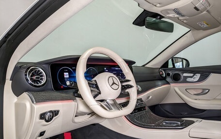 Mercedes-Benz E-Класс, 2020 год, 6 100 000 рублей, 16 фотография