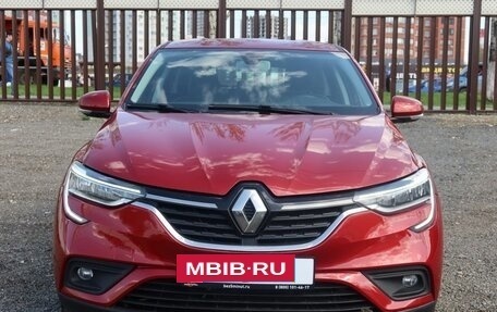 Renault Arkana I, 2019 год, 2 020 000 рублей, 2 фотография
