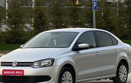 Volkswagen Polo VI (EU Market), 2011 год, 745 990 рублей, 2 фотография