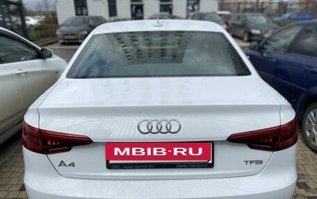 Audi A4, 2017 год, 2 350 000 рублей, 4 фотография