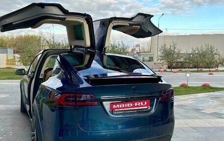 Tesla Model X I, 2016 год, 6 500 000 рублей, 5 фотография