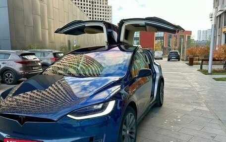 Tesla Model X I, 2016 год, 6 500 000 рублей, 2 фотография