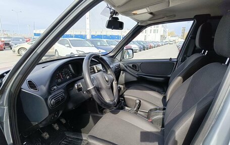 Chevrolet Niva I рестайлинг, 2015 год, 724 995 рублей, 9 фотография