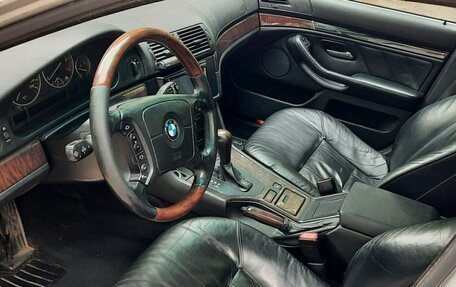 BMW 5 серия, 2002 год, 580 000 рублей, 3 фотография