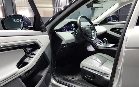 Land Rover Range Rover Evoque II, 2021 год, 3 300 000 рублей, 10 фотография