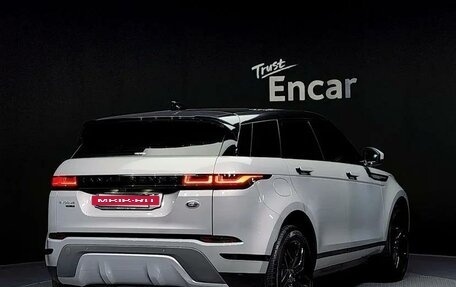 Land Rover Range Rover Evoque II, 2021 год, 3 300 000 рублей, 2 фотография