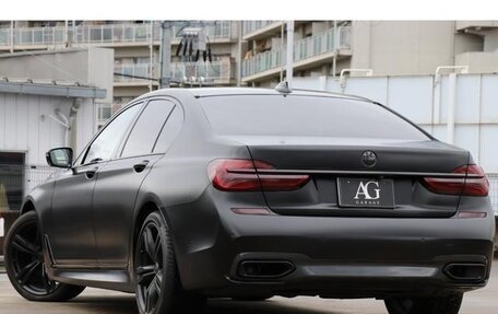 BMW 7 серия, 2016 год, 3 677 120 рублей, 8 фотография