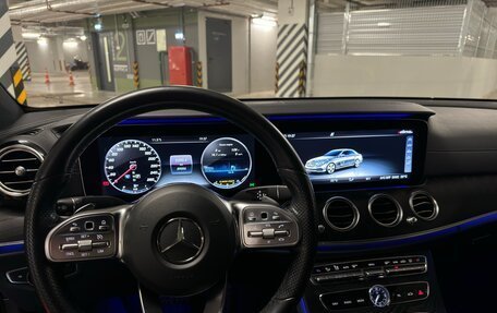 Mercedes-Benz E-Класс, 2019 год, 4 080 000 рублей, 10 фотография