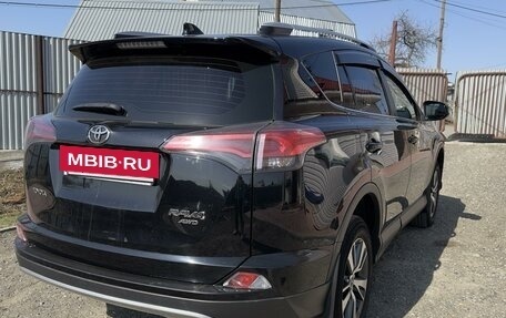 Toyota RAV4, 2019 год, 2 898 000 рублей, 4 фотография