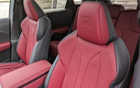 Lexus RX IV рестайлинг, 2024 год, 10 900 000 рублей, 4 фотография