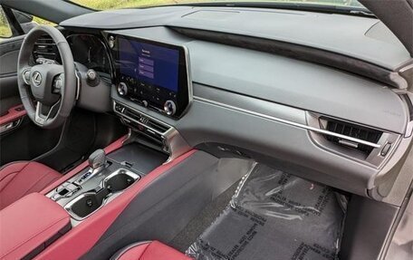 Lexus RX IV рестайлинг, 2024 год, 10 900 000 рублей, 9 фотография