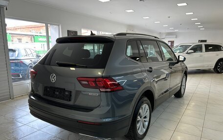Volkswagen Tiguan II, 2020 год, 2 770 000 рублей, 8 фотография