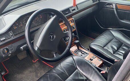 Mercedes-Benz W124, 1992 год, 700 000 рублей, 2 фотография