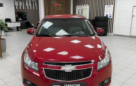 Chevrolet Cruze II, 2011 год, 999 000 рублей, 2 фотография