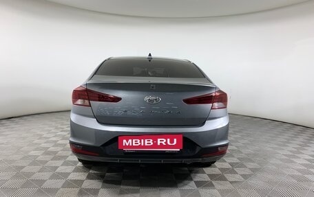 Hyundai Elantra VI рестайлинг, 2019 год, 1 819 000 рублей, 6 фотография