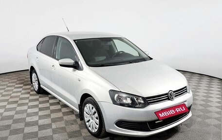 Volkswagen Polo VI (EU Market), 2011 год, 868 000 рублей, 3 фотография