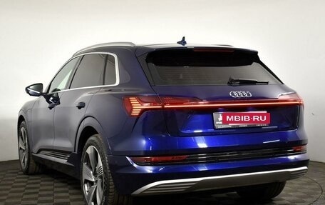 Audi e-tron I, 2021 год, 5 949 000 рублей, 6 фотография