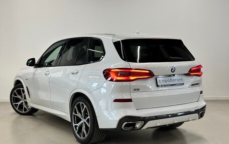 BMW X5, 2018 год, 6 080 000 рублей, 7 фотография