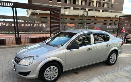 Opel Astra J, 2012 год, 667 000 рублей, 4 фотография