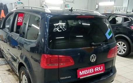 Volkswagen Touran III, 2014 год, 1 109 000 рублей, 3 фотография