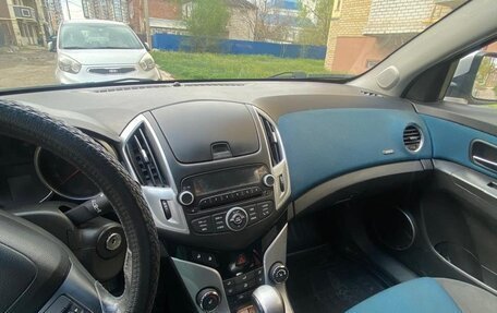 Chevrolet Cruze II, 2013 год, 750 000 рублей, 3 фотография