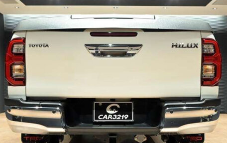 Toyota Hilux VIII, 2021 год, 2 870 000 рублей, 4 фотография