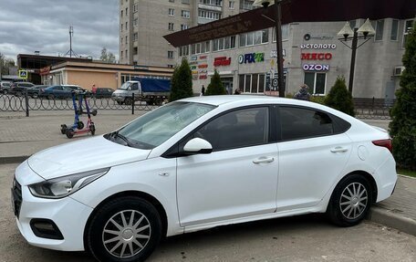 Hyundai Solaris II рестайлинг, 2019 год, 960 000 рублей, 10 фотография