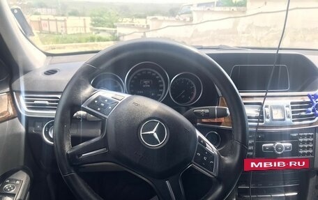 Mercedes-Benz E-Класс, 2015 год, 2 200 000 рублей, 5 фотография