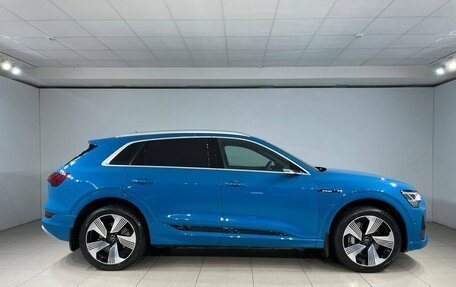 Audi e-tron I, 2020 год, 6 154 990 рублей, 6 фотография