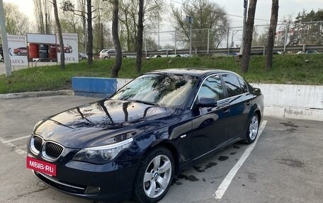 BMW 5 серия, 2008 год, 1 290 000 рублей, 8 фотография