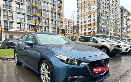 Mazda 3, 2018 год, 1 750 000 рублей, 3 фотография