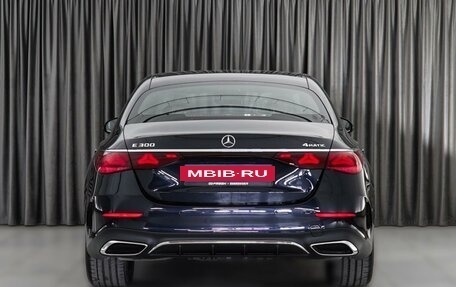 Mercedes-Benz E-Класс, 2023 год, 12 999 000 рублей, 4 фотография