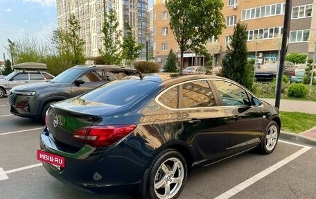 Opel Astra J, 2014 год, 1 290 000 рублей, 8 фотография