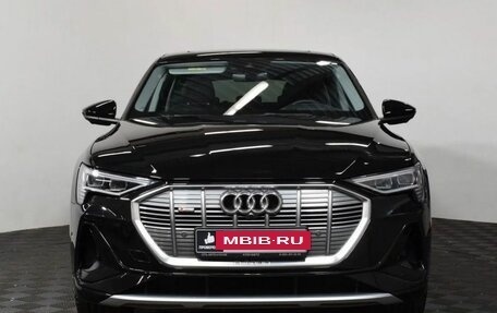 Audi e-tron I, 2021 год, 6 379 000 рублей, 2 фотография