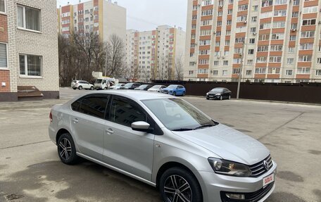 Volkswagen Polo VI (EU Market), 2016 год, 955 000 рублей, 4 фотография