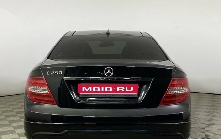 Mercedes-Benz C-Класс, 2014 год, 2 137 000 рублей, 4 фотография