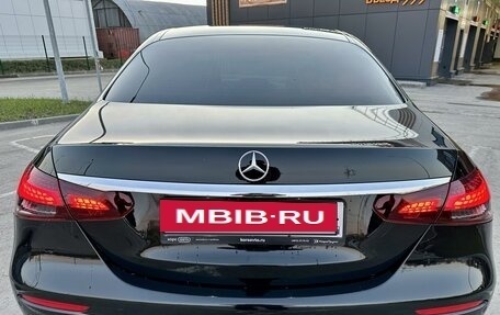 Mercedes-Benz E-Класс, 2021 год, 5 690 000 рублей, 9 фотография