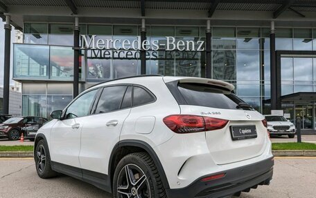Mercedes-Benz GLA, 2021 год, 4 200 000 рублей, 4 фотография