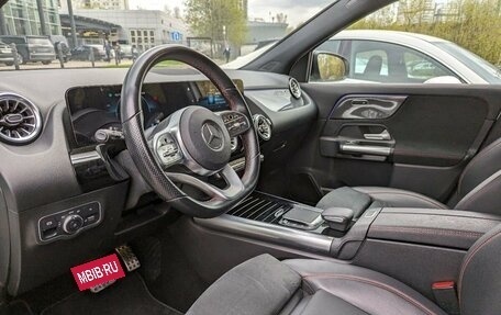 Mercedes-Benz GLA, 2021 год, 4 200 000 рублей, 9 фотография