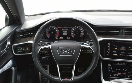 Audi A6, 2019 год, 5 700 000 рублей, 14 фотография