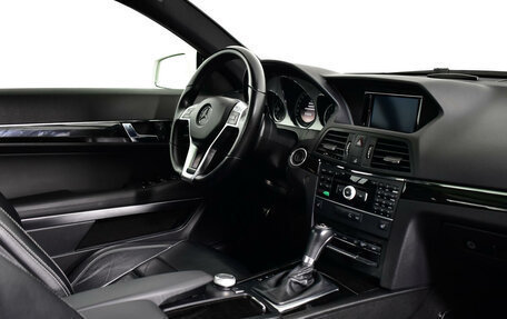 Mercedes-Benz E-Класс, 2012 год, 1 890 000 рублей, 8 фотография