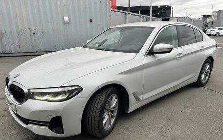 BMW 5 серия, 2021 год, 4 999 000 рублей, 3 фотография