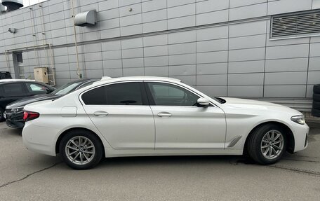BMW 5 серия, 2021 год, 4 999 000 рублей, 8 фотография
