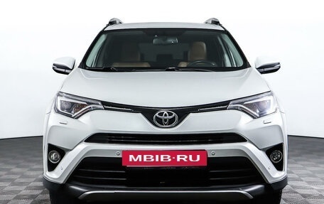 Toyota RAV4, 2018 год, 2 998 000 рублей, 2 фотография