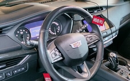 Cadillac XT4 I, 2019 год, 3 500 000 рублей, 10 фотография