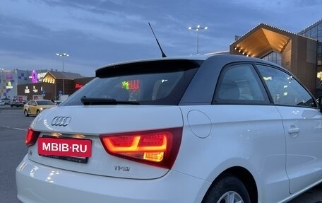 Audi A1, 2011 год, 1 169 000 рублей, 6 фотография