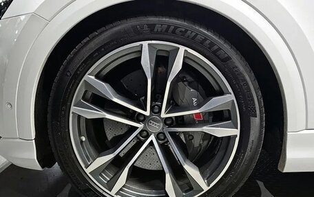 Audi SQ8, 2020 год, 7 907 000 рублей, 5 фотография