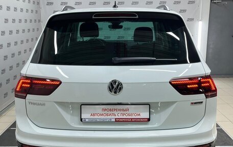 Volkswagen Tiguan II, 2019 год, 3 265 000 рублей, 9 фотография