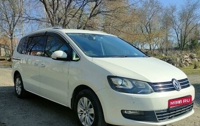 Volkswagen Sharan II, 2011 год, 1 250 000 рублей, 1 фотография