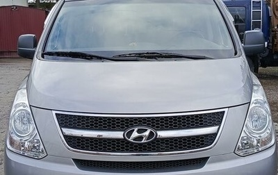 Hyundai Grand Starex Grand Starex I рестайлинг 2, 2012 год, 1 850 000 рублей, 1 фотография